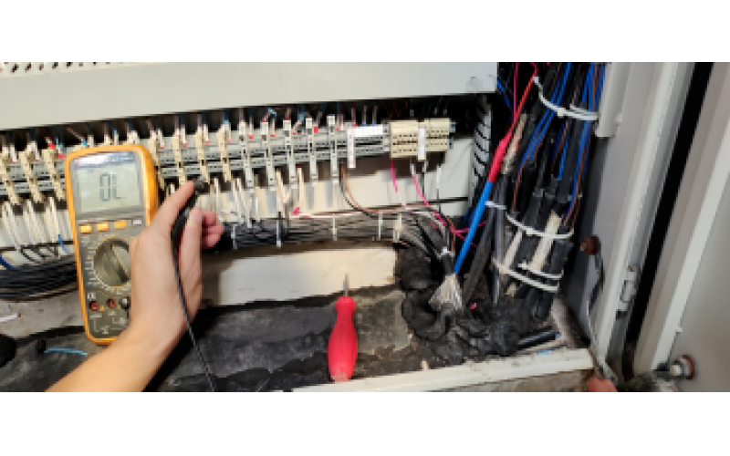 脱盐水控制柜24V电源正接地电阻等于零-北京亚搏体育在线注册,亚搏体育（中国）